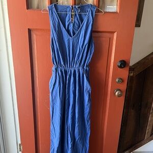 Universal Thread Blue Sleeveless Jumpsuit